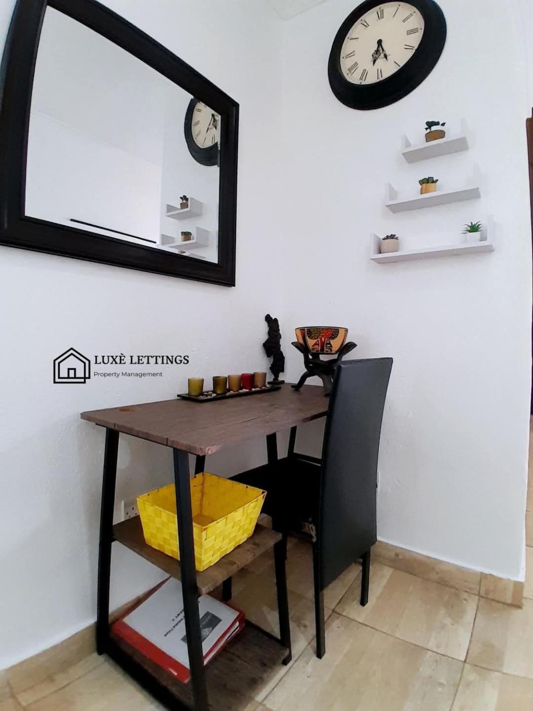 Crystal Apartments Lilongwe Luaran gambar