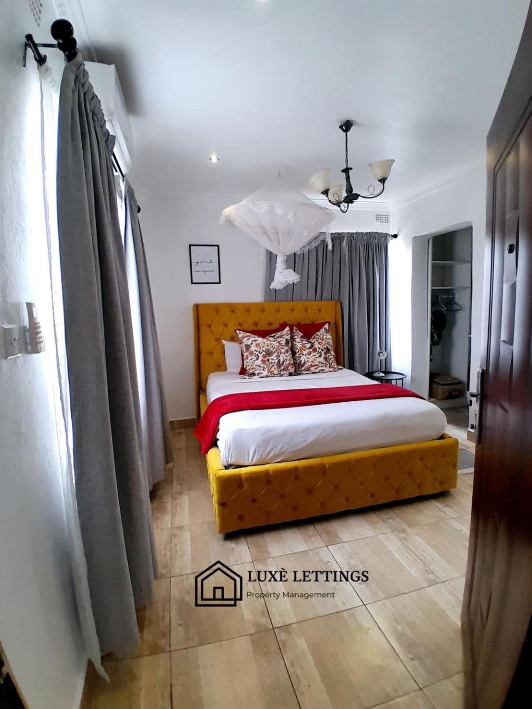 Crystal Apartments Lilongwe Luaran gambar