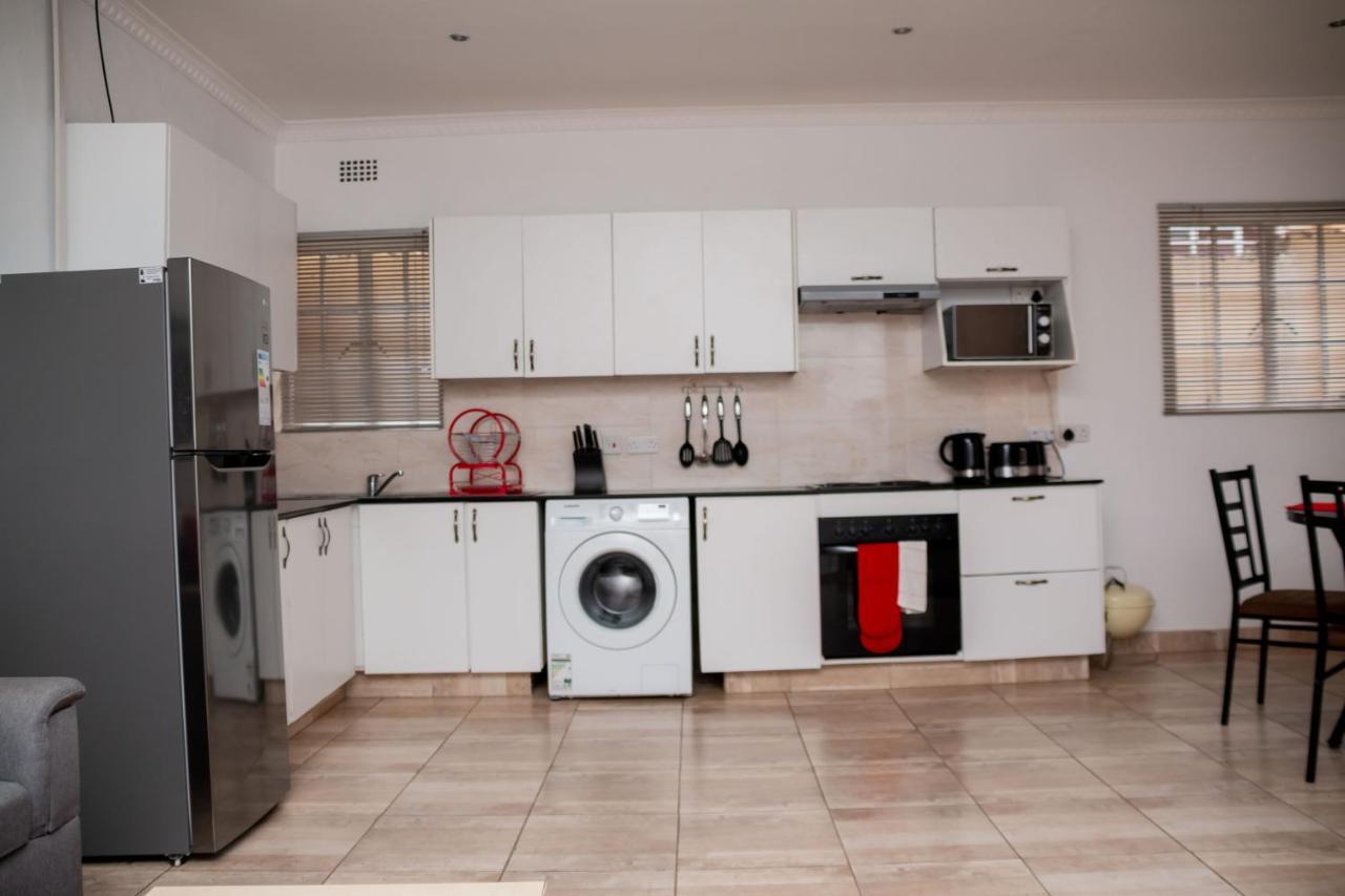 Crystal Apartments Lilongwe Luaran gambar